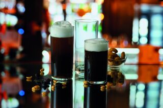 ALTBIERBECHER